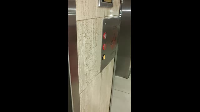 Calling an Elevator - Hands Free Version!