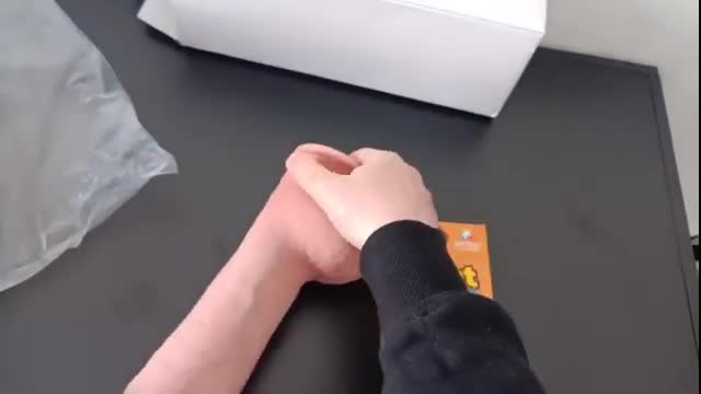 Unboxing & Firmness test of Giant dildo torpedo QUTOYS artist